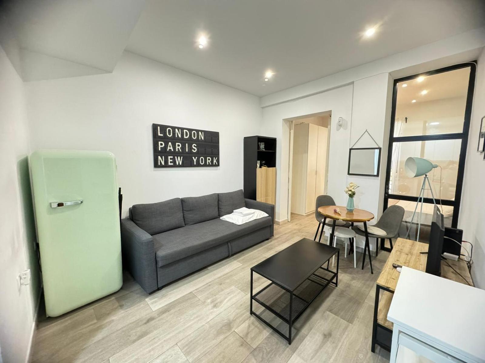 Dianthus House Apartment Madrid Ngoại thất bức ảnh
